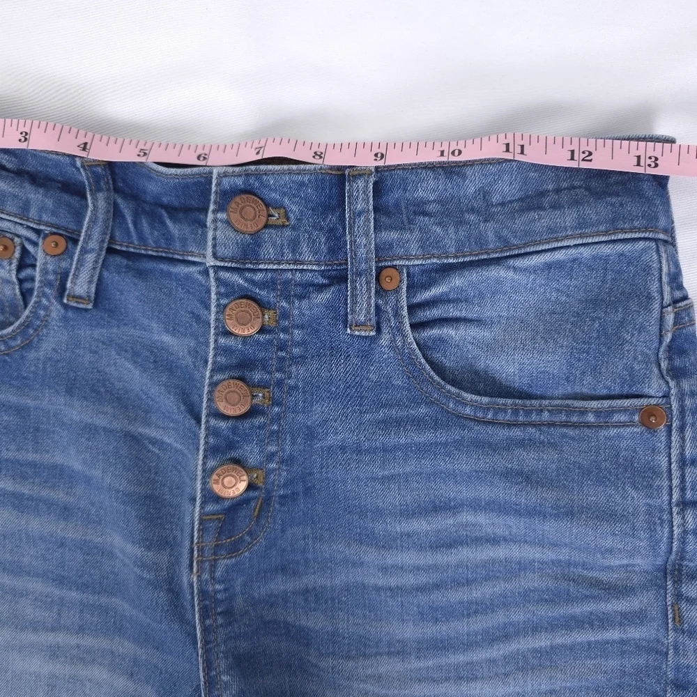 Madewell High Rise Button Denim Shorts size 25